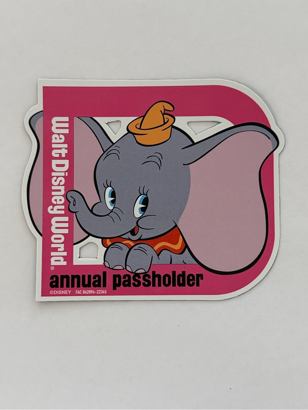 Disney Annual Passholder Magnet Dumbo